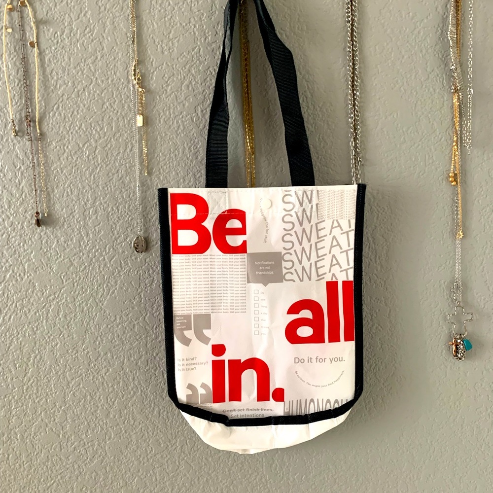 Lululemon reusable Bag